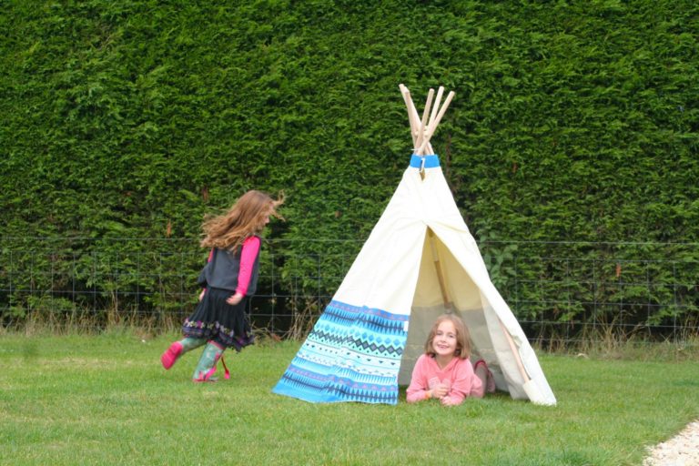big game hunters outdoor play aztec wigwam